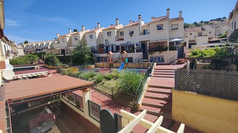 Foto 2 de Casa adosada en venda a Huétor Vega, Granada