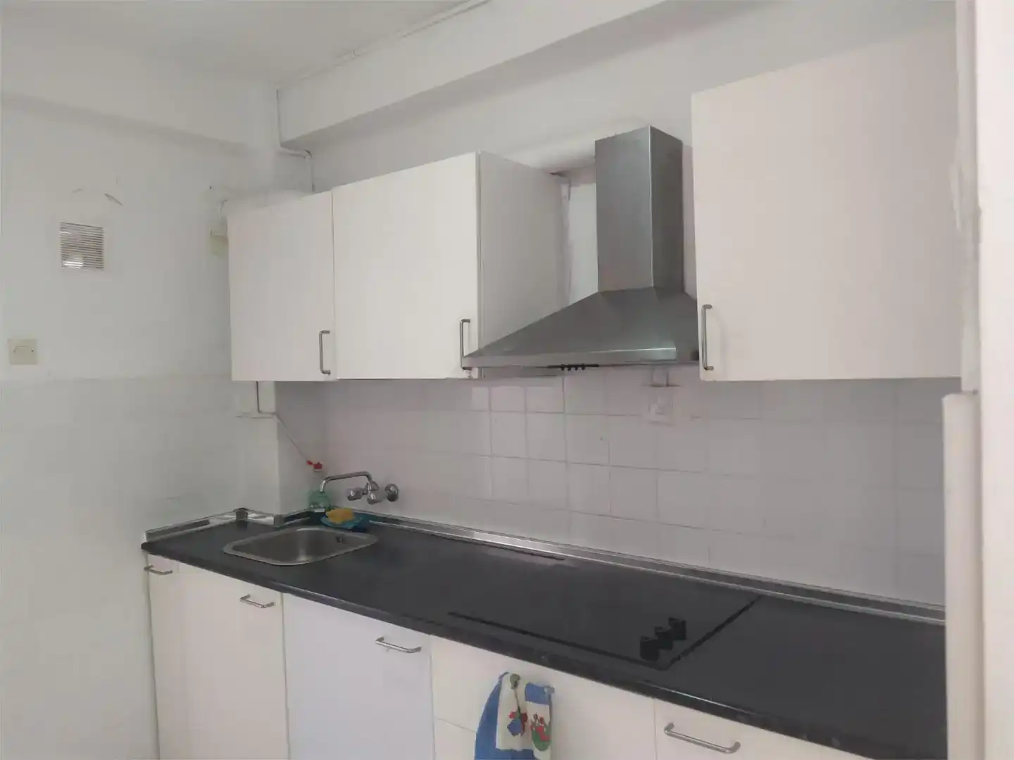 Kitchen of Flat for share in Málaga  with Furnished