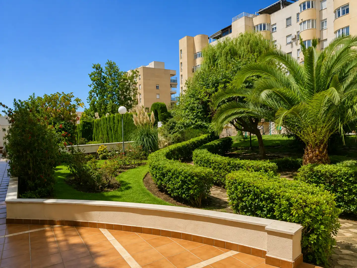 Jardí de Pis en venda en Málaga amb Aire condicionat, Jardí privat i Terrassa