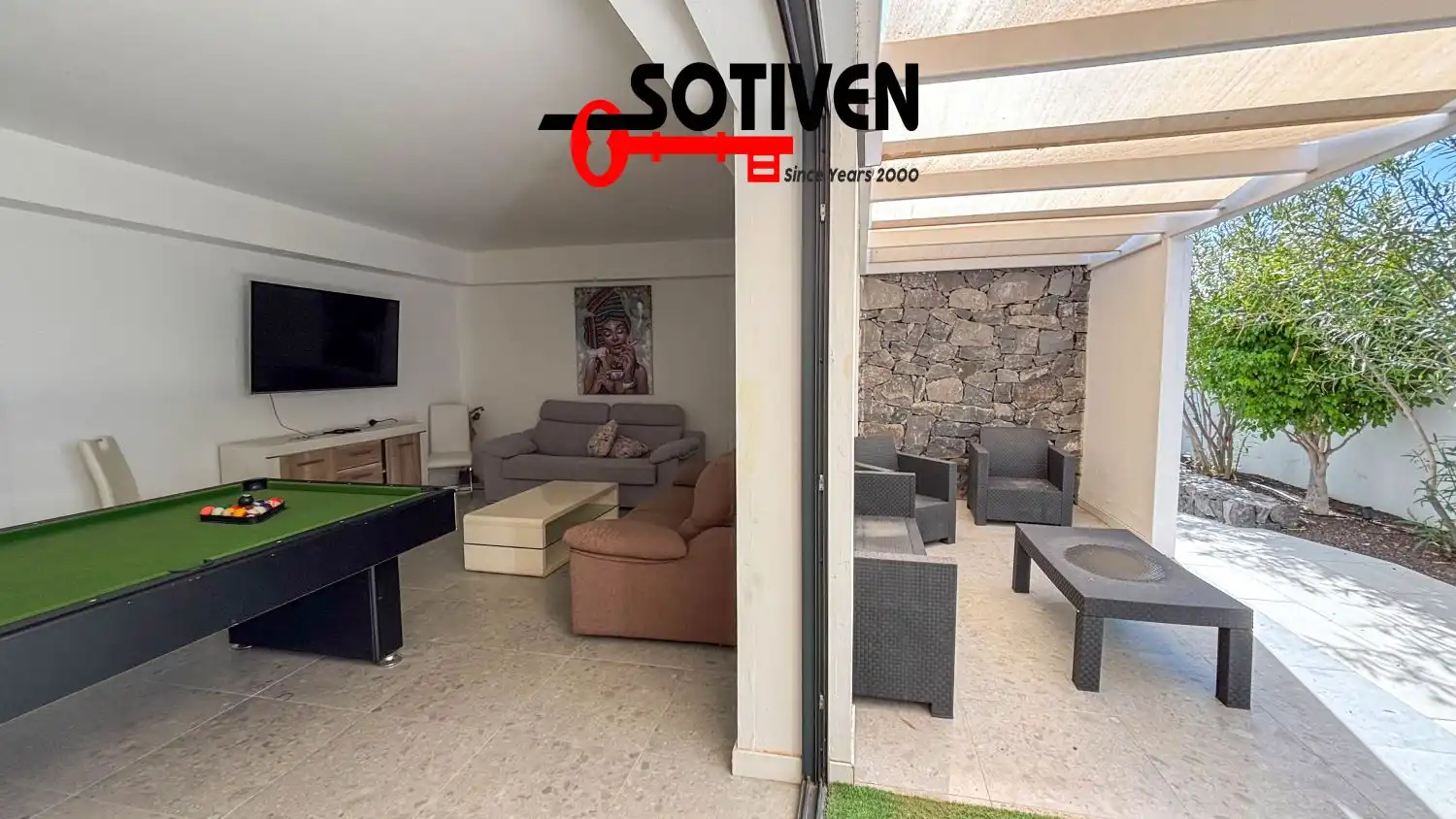 Sala de estar de Casa o chalet en venta en Adeje con Jardín privado, Terraza y Piscina