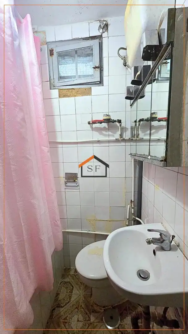 Baño de Piso en venta en Madrid con Calefacción y Amueblado
