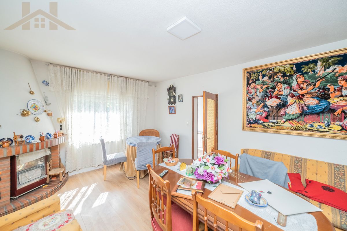 Menjador de Casa adosada en venda en Soto del Real amb Calefacció, Terrassa i Traster