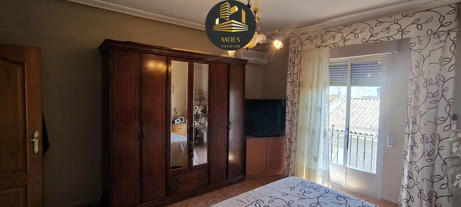 Bedroom of Flat for sale in Úbeda  with Air Conditioner, Heating and Terrace