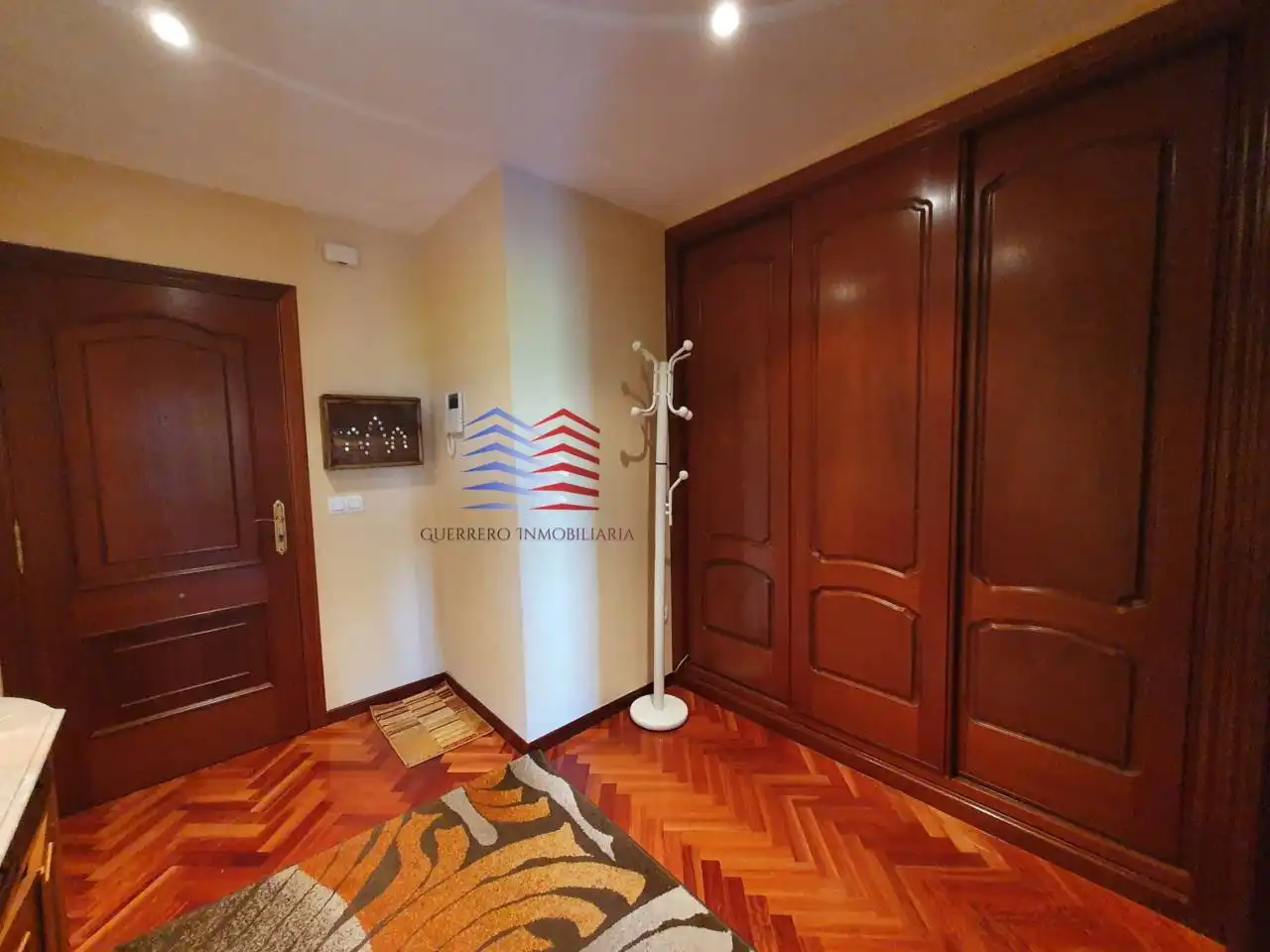 Flat for rent in Ourense Capital   with Heating, Parquet flooring and Storage room