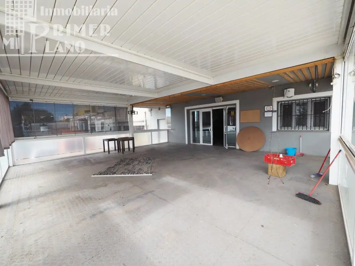 Edificio en venta en La Solana  
