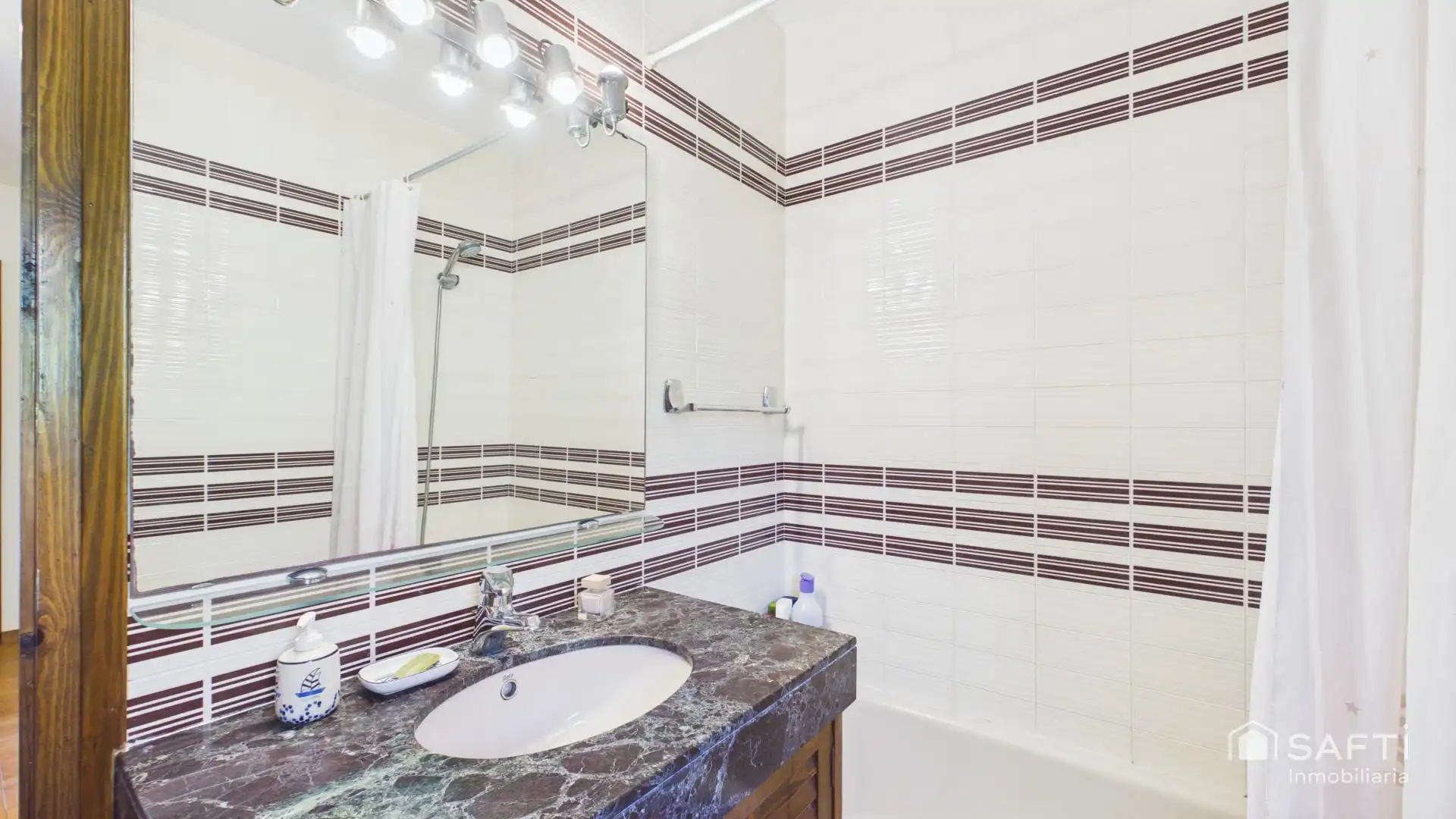 Bathroom of Detached homes for sale in Palafrugell  with Air Conditioner, Heating and Terrace