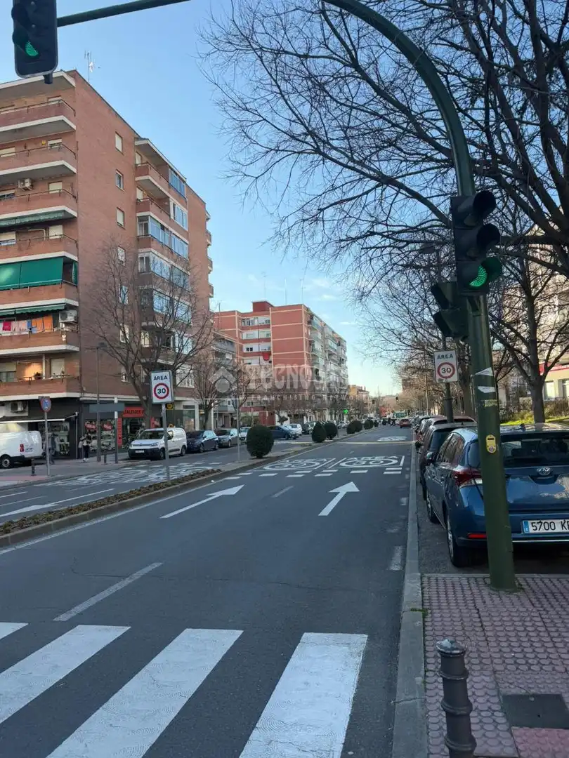 Vista exterior de Piso en venta en Móstoles