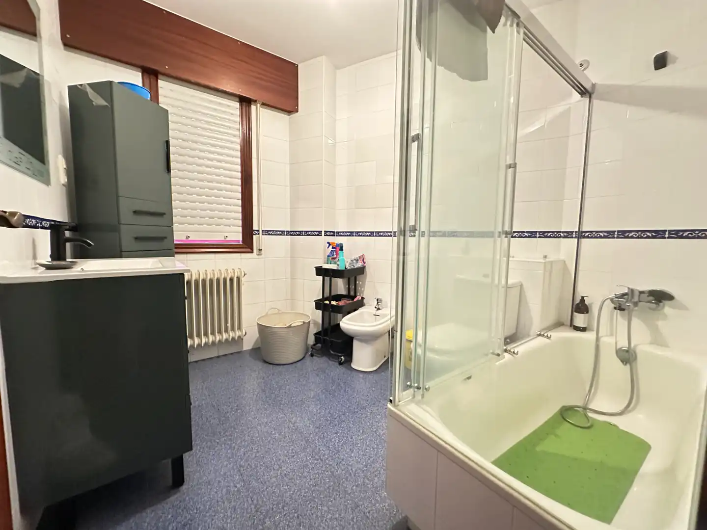 Badezimmer von Wohnung zum Verkauf in Bertamirans
