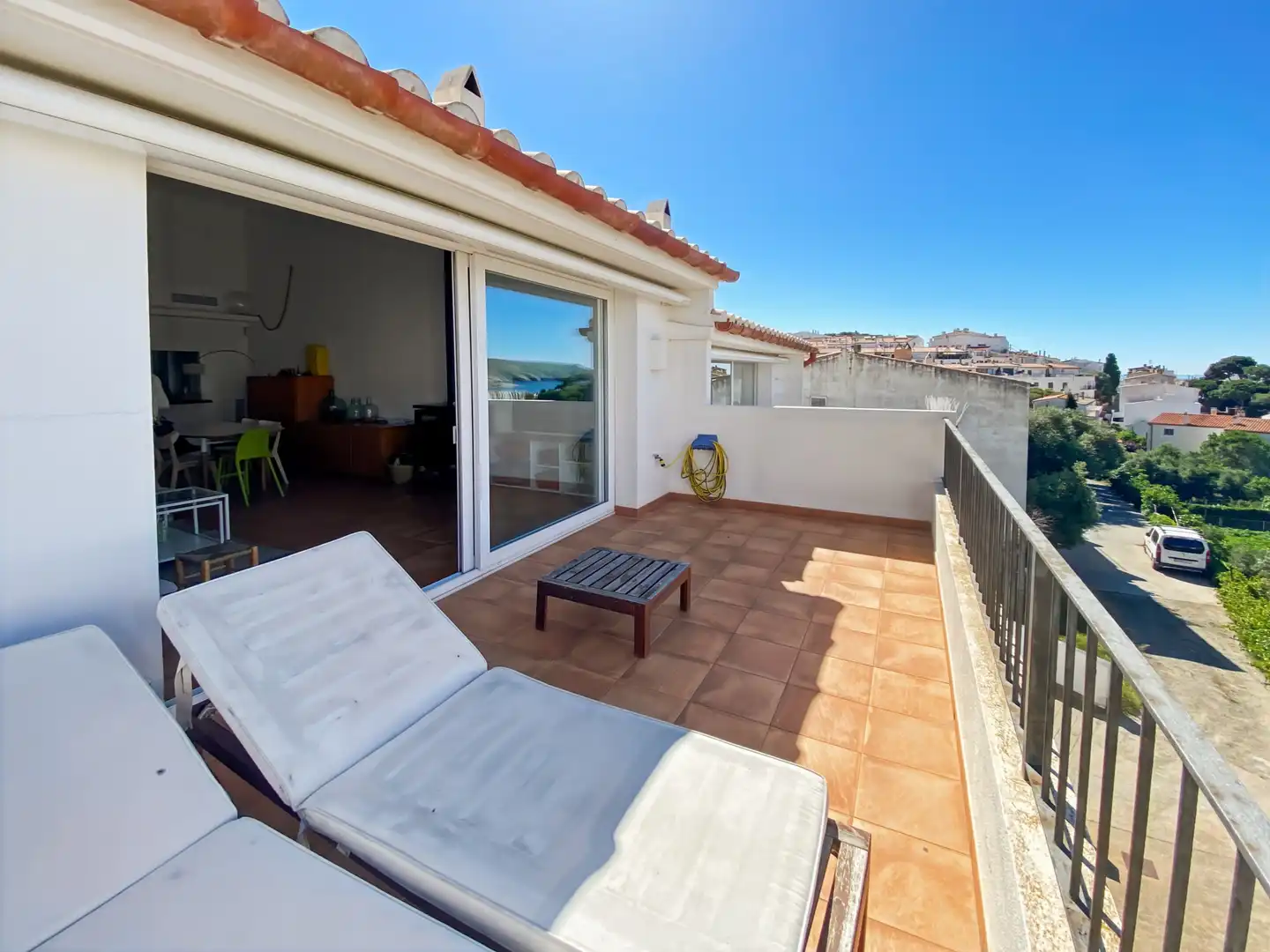 Terrasse von Einfamilien-Reihenhaus zum Verkauf in Cadaqués mit Klimaanlage, Heizung und Terrasse