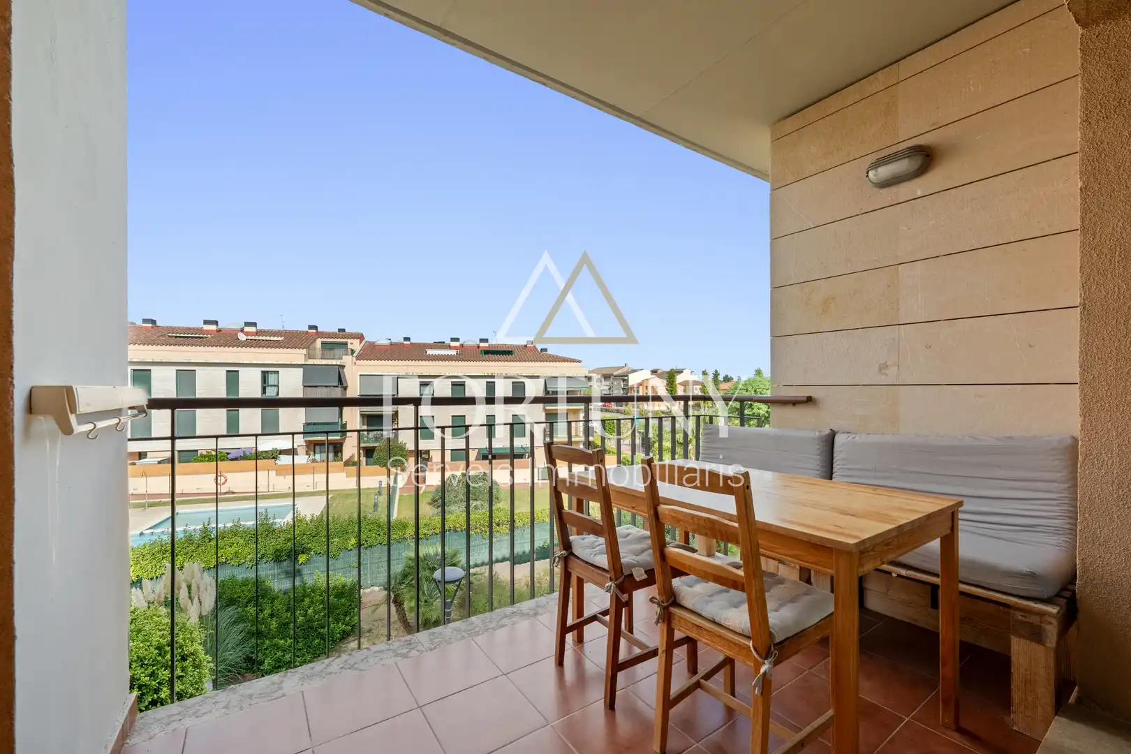 Appartamento con terrazza in vendita a Vinyols i els Arcs
