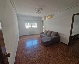 Living room of Flat for sale in Alcalá de Henares  with Air Conditioner, Heating and Balcony