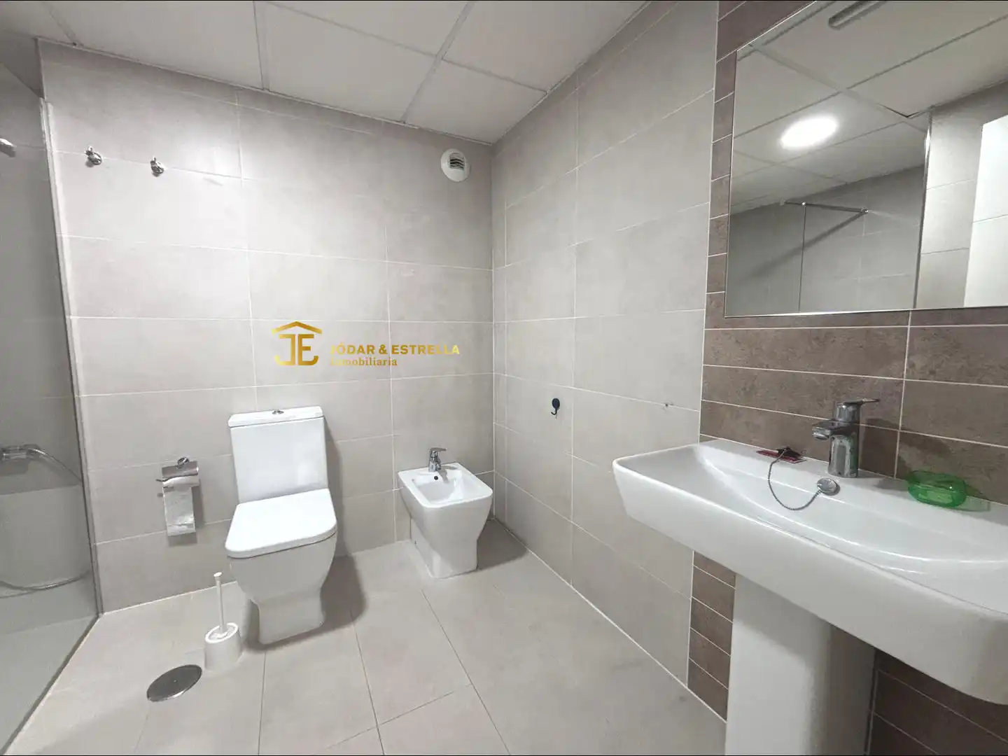 Bathroom of Flat for sale in Lorca  with Air Conditioner