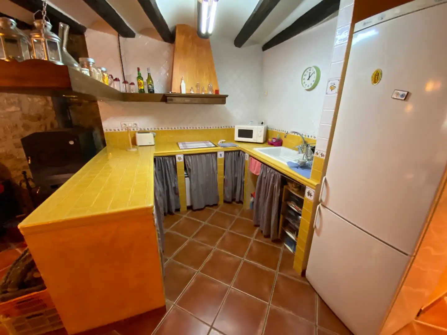 Cuina de Dúplex en venda en Uncastillo amb Calefacció, Moblat i Microones