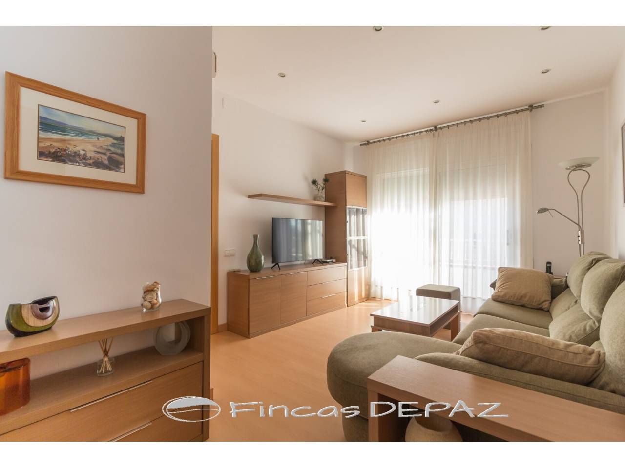 Sala d'estar de Pis en venda en Castelldefels amb Aire condicionat, Calefacció i Parquet