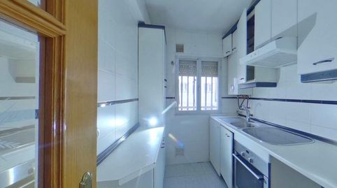 Foto 3 de Piso en venta en Los Rosales, Madrid Capital