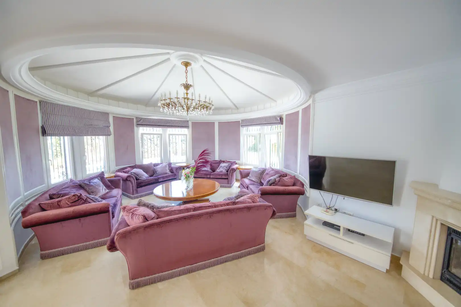 Living room of Houses for sale in Benalmádena  with Air Conditioner, Private garden and Parquet flooring