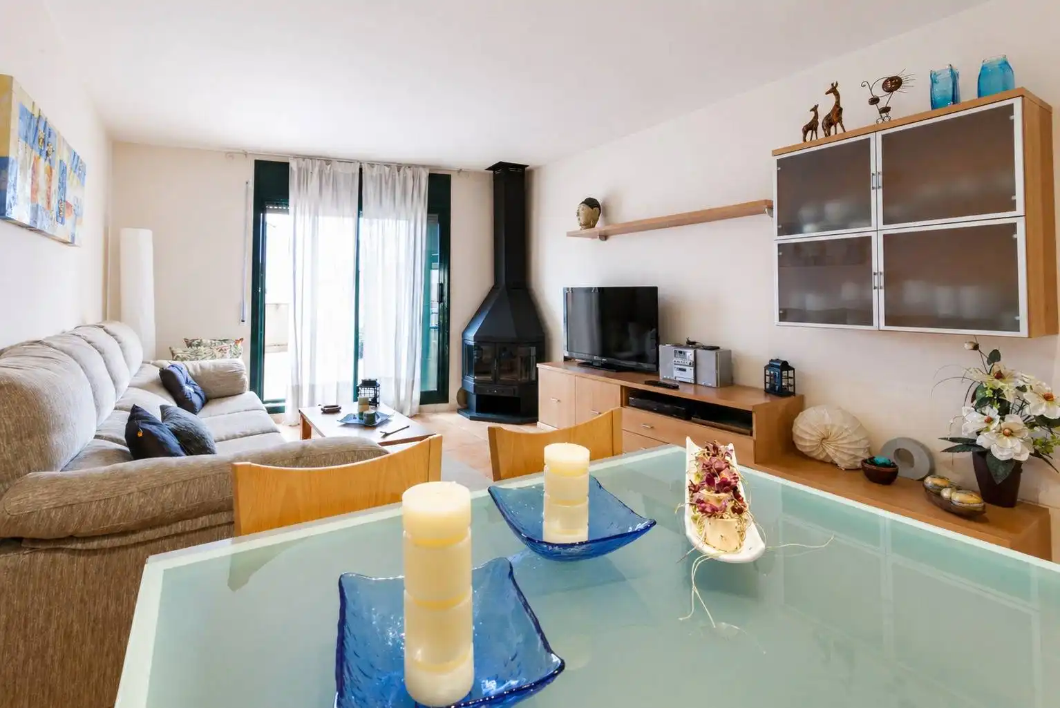 Sala d'estar de Casa o xalet en venda en Sant Pere Pescador amb Aire condicionat, Calefacció i Jardí privat