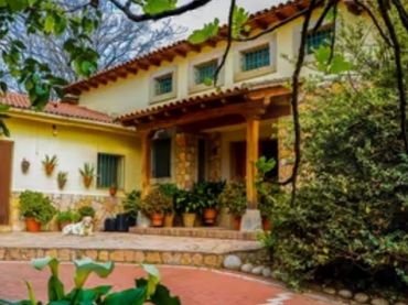 Terreno rústico en venta en Jarandilla de la Vera