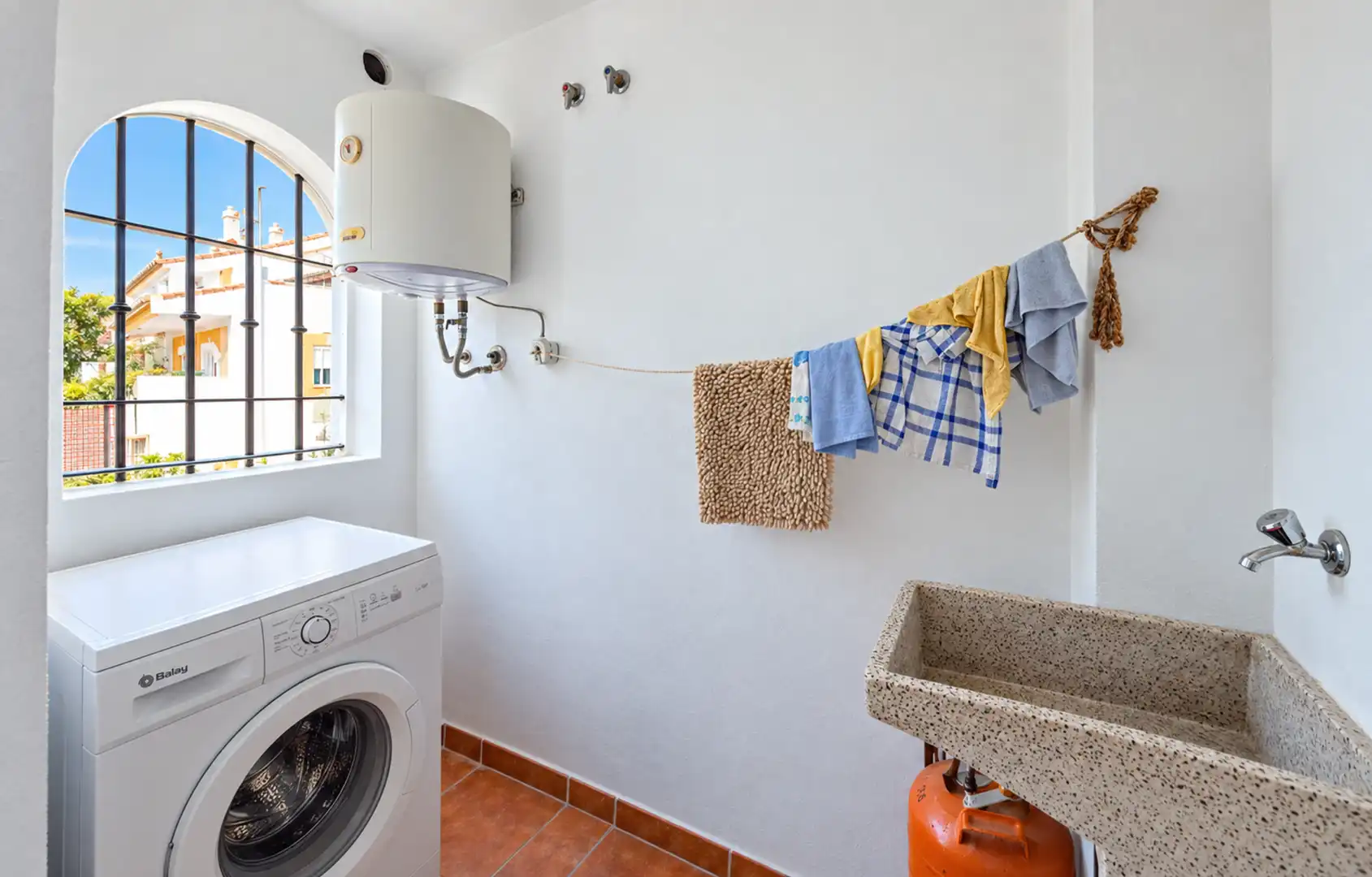 Casa aparellada en venda a Estepona Pueblo, imagen 14