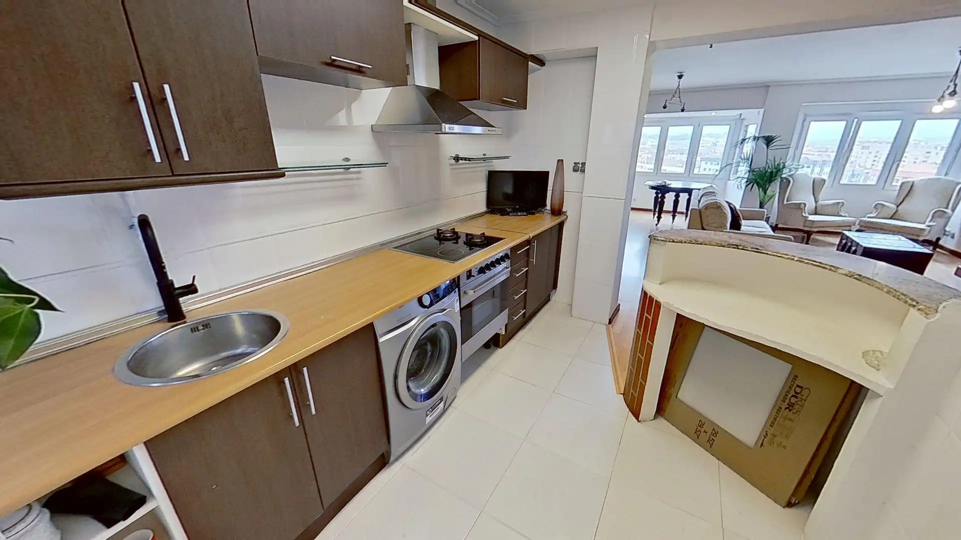 Kitchen of Flat for sale in Gijón 