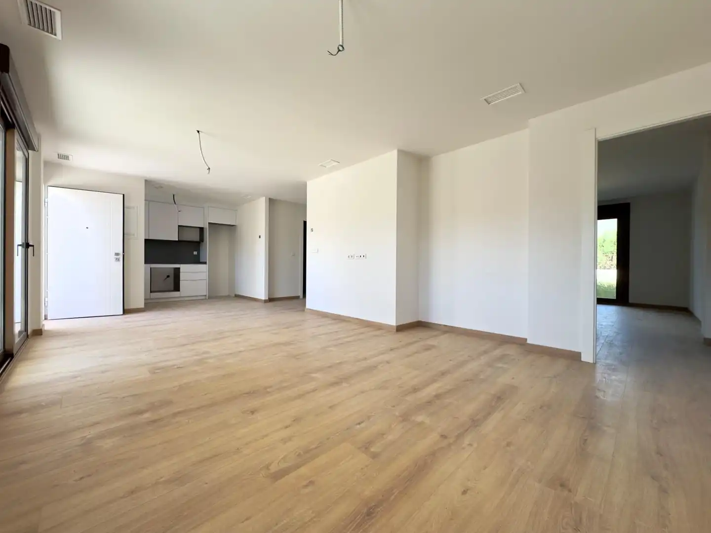 Ground floor with garden for sale in Calle Calle Nueva Canalosa, imagen 4