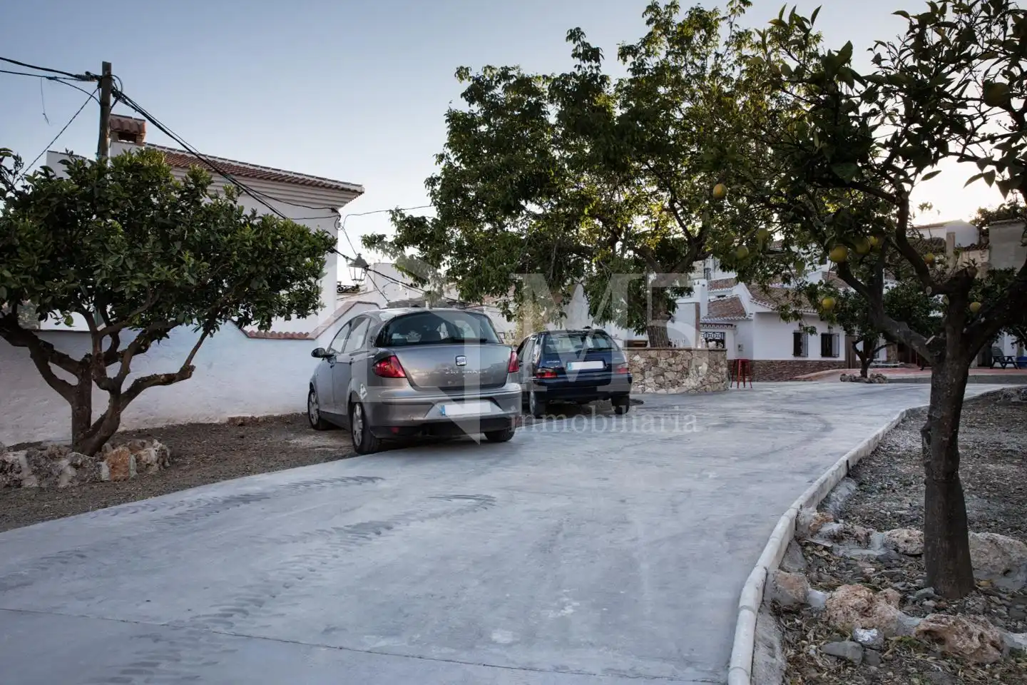 Parking of Country homes for sale in Periana, Málaga
