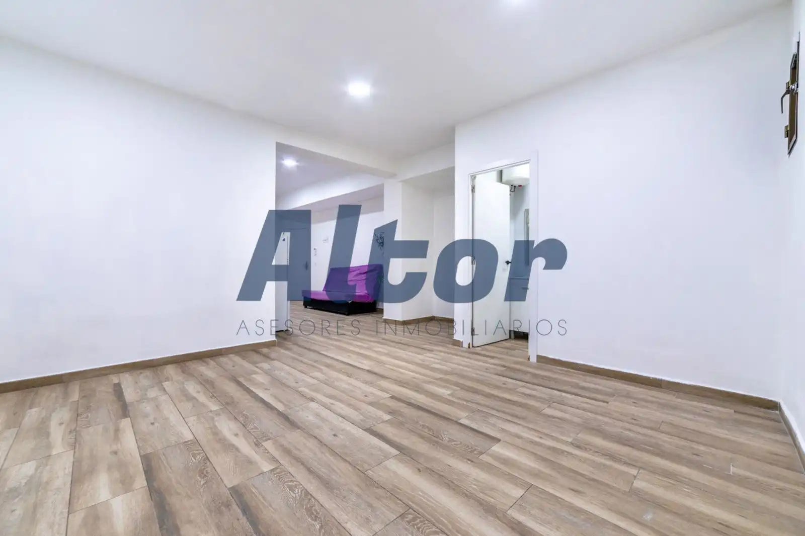 Habitación de Piso en venta en Madrid con Aire acondicionado y Amueblado