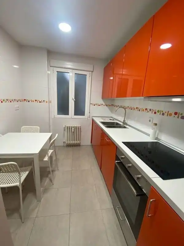 Appartamento con ascensore in affitto a Centro, imagen 4