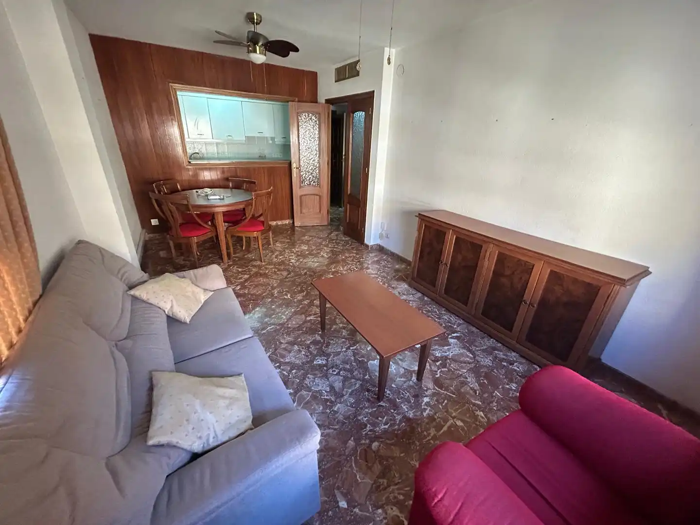 Wohnzimmer von Wohnungen zur Miete in Granada mit Klimaanlage, Heizung und Möbliert
