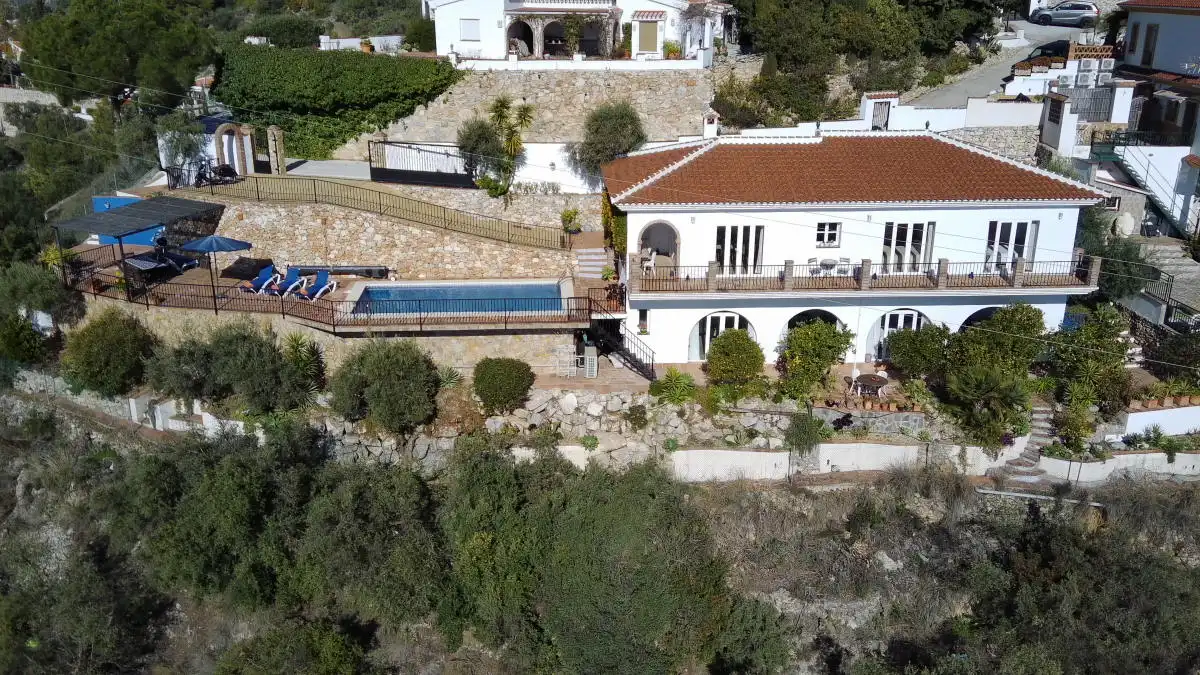 Chalet con terraza en venta en Calle Reina, imagen 3