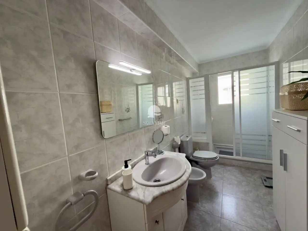 Bathroom of Flat for rent in Vélez-Málaga  with Air Conditioner, Furnished and Balcony