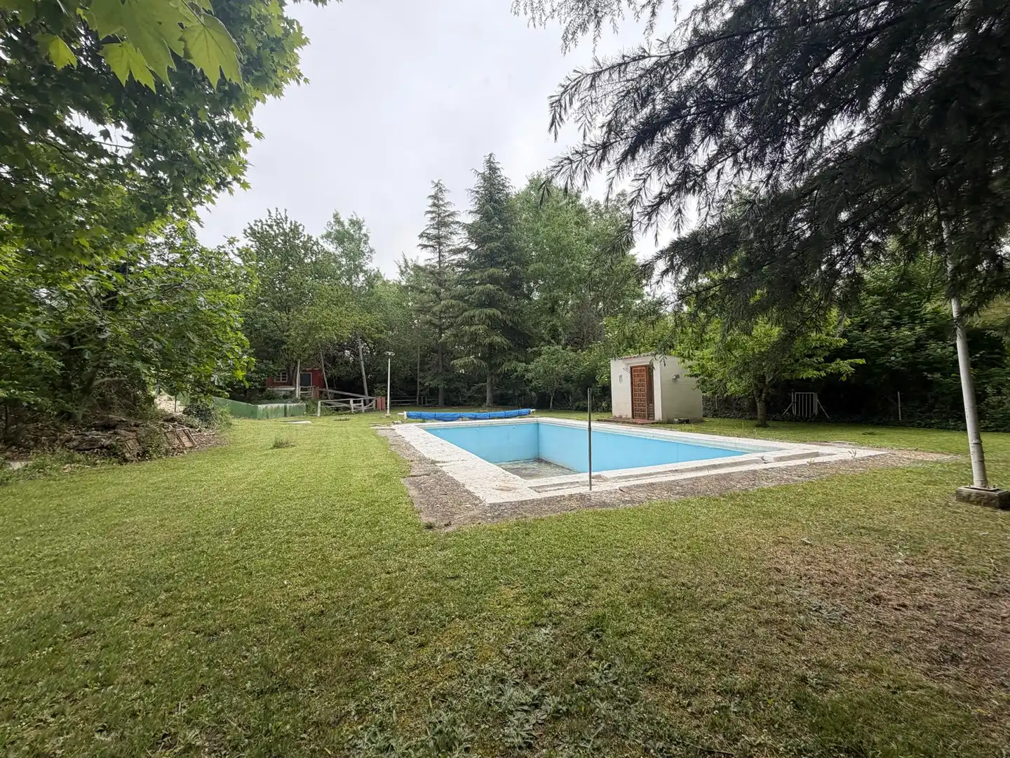 Swimming pool of Houses for sale in Roa  with Heating, Private garden and Terrace