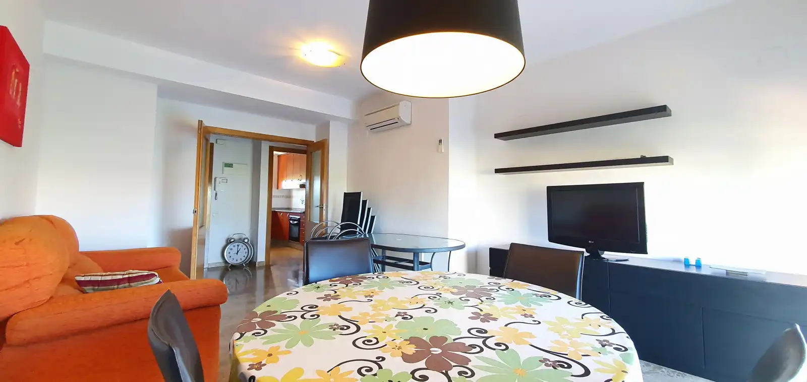 Esszimmer von Wohnungen zur Miete in Dénia mit Klimaanlage, Heizung und Terrasse