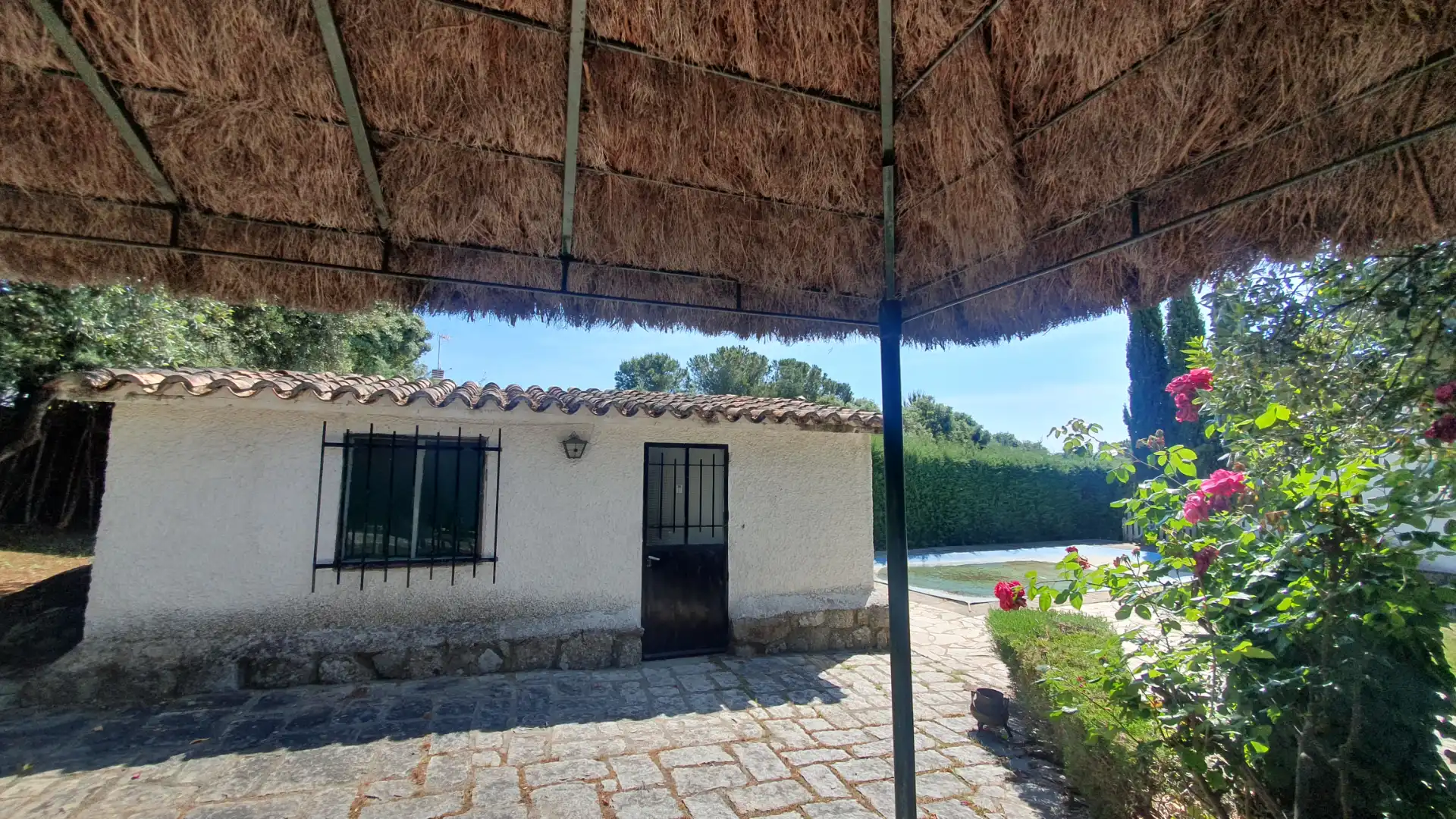 Vista exterior de Casa o xalet en venda en Valdemorillo amb Calefacció, Jardí privat i Terrassa