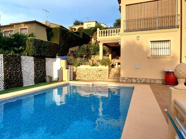 Casa amb piscina en venda a El Montgó