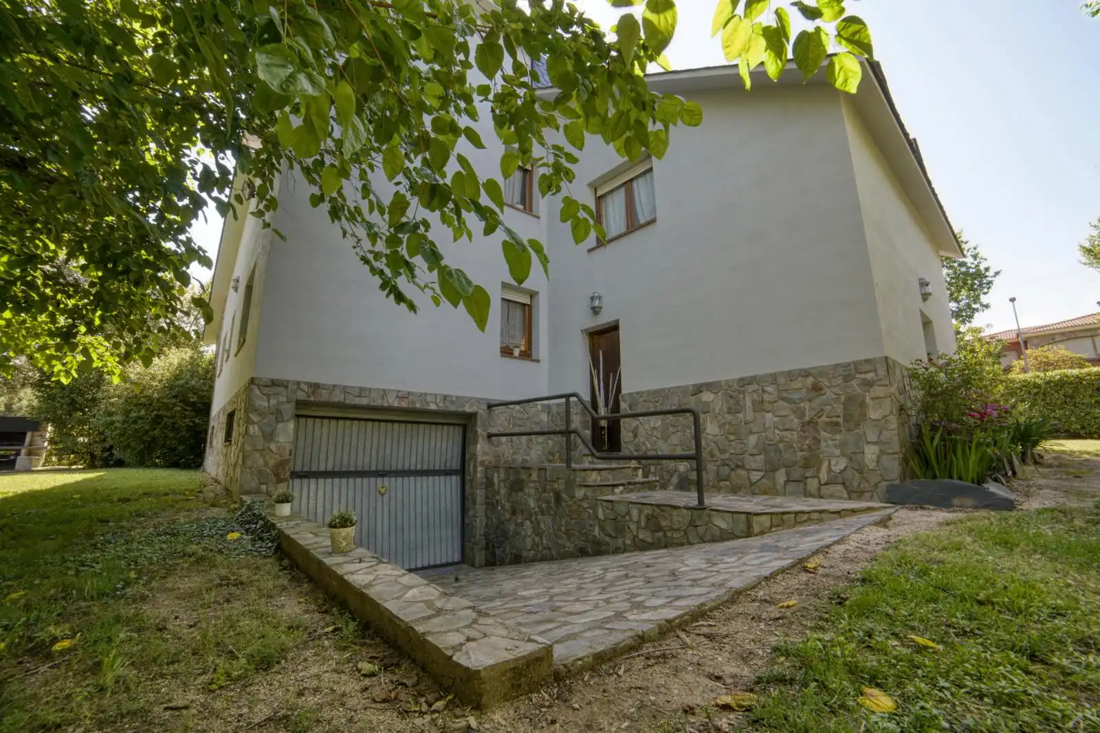 Vista exterior de Casa o chalet en venta en Santa Maria de Palautordera con Calefacción, Jardín privado y Parquet