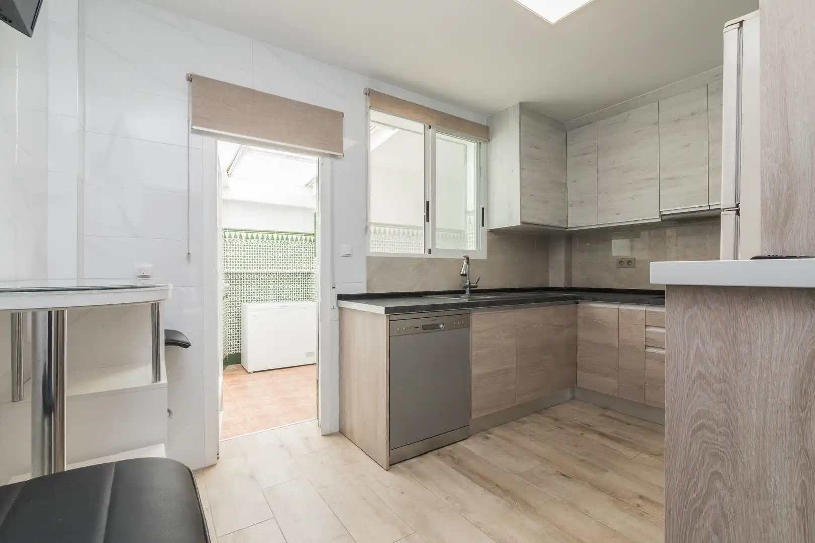 Kitchen of Detached homes for sale in Elche / Elx  with Air Conditioner, Heating and Private garden