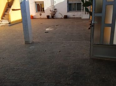Casa amb jardí en venda a Calle de los Grillos 10