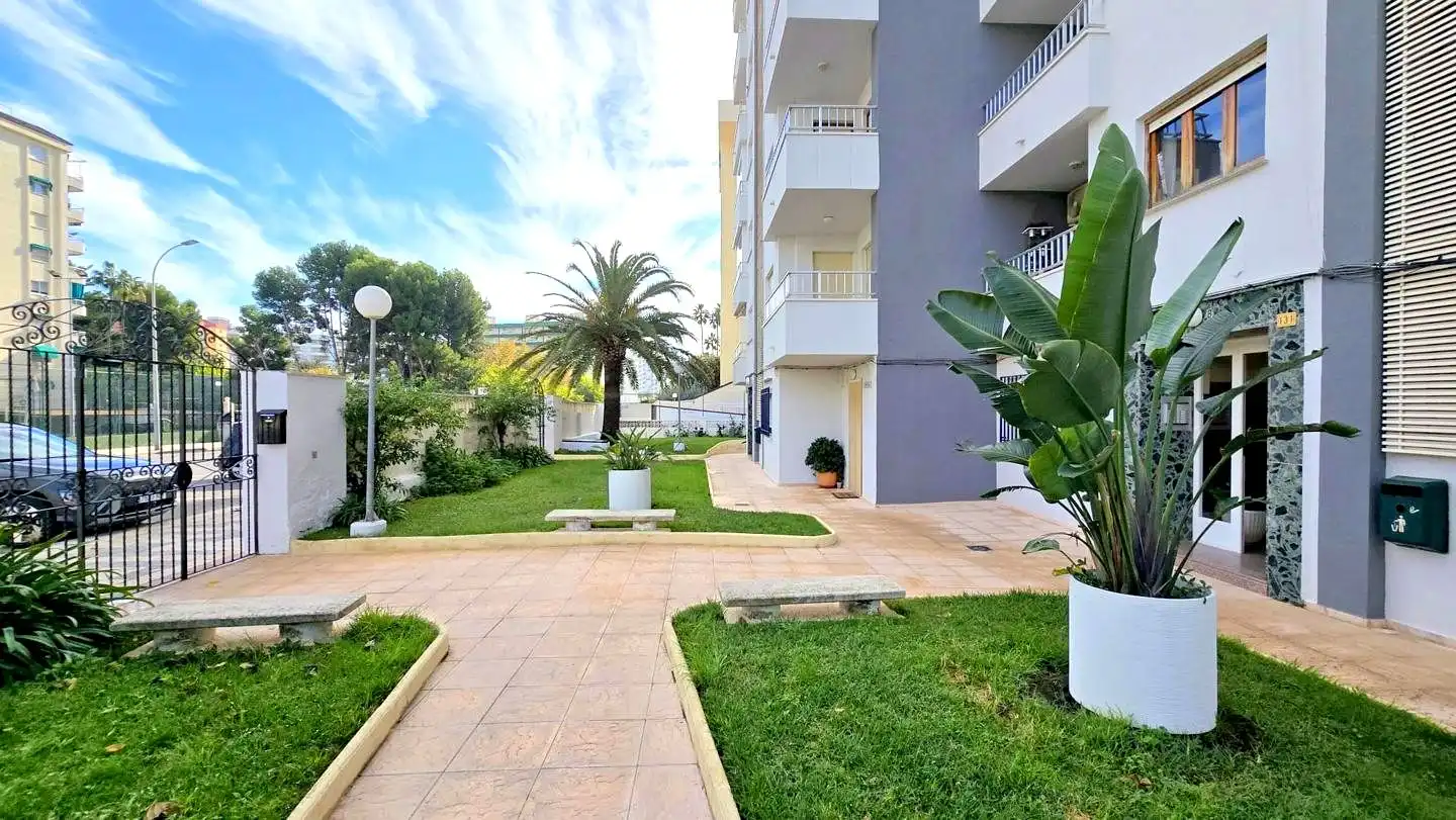 Apartments for rent in De La Rioja, 129, Playa de Gandia