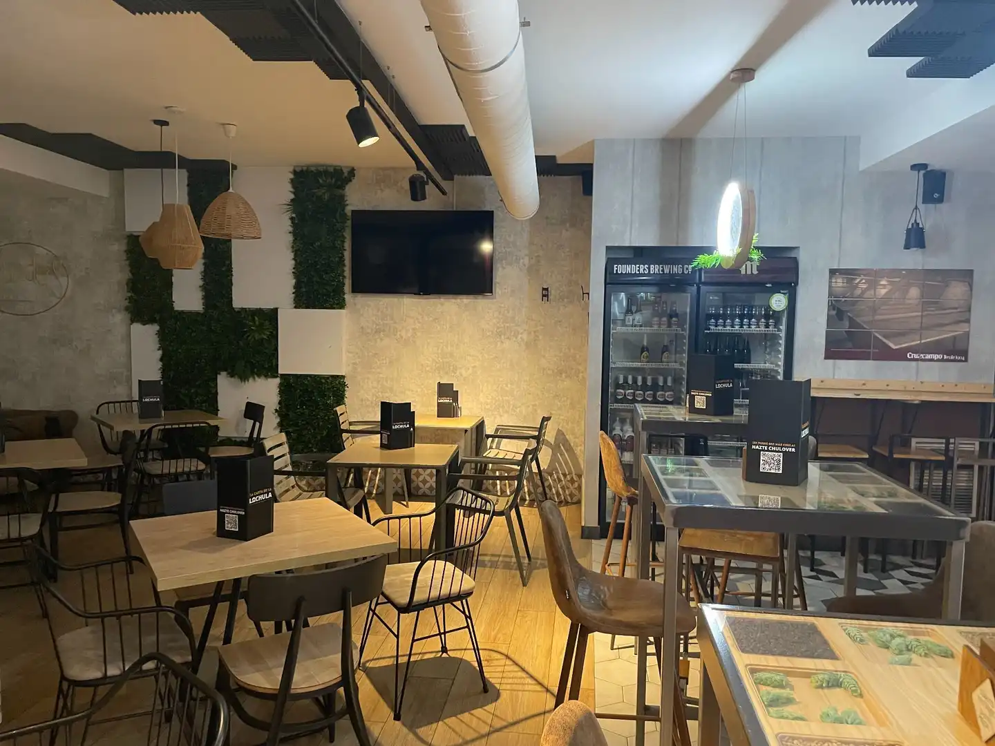 Commercial properties for transfer in Aranjuez  with Air Conditioner and Furnished