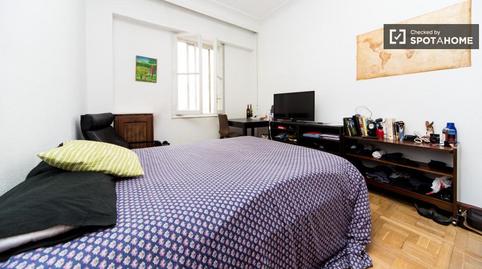 Photo 4 of Flat to share in Castellana, Madrid