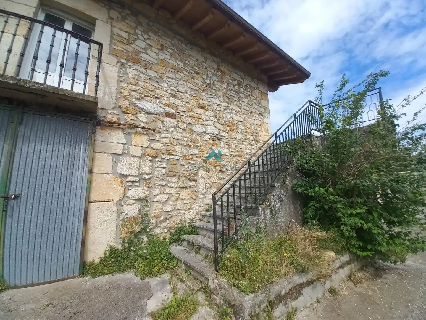 Casa rústica amb jardí en venda a NATES, imagen 32