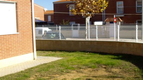 Foto 4 de Casa adosada en venta en Yunquera de Henares, Guadalajara