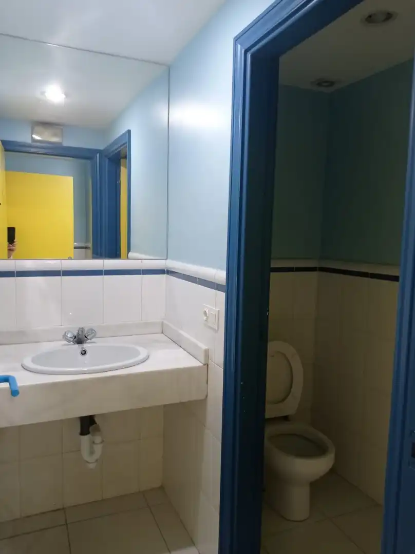 Badezimmer von Büro zum Verkauf in Valladolid