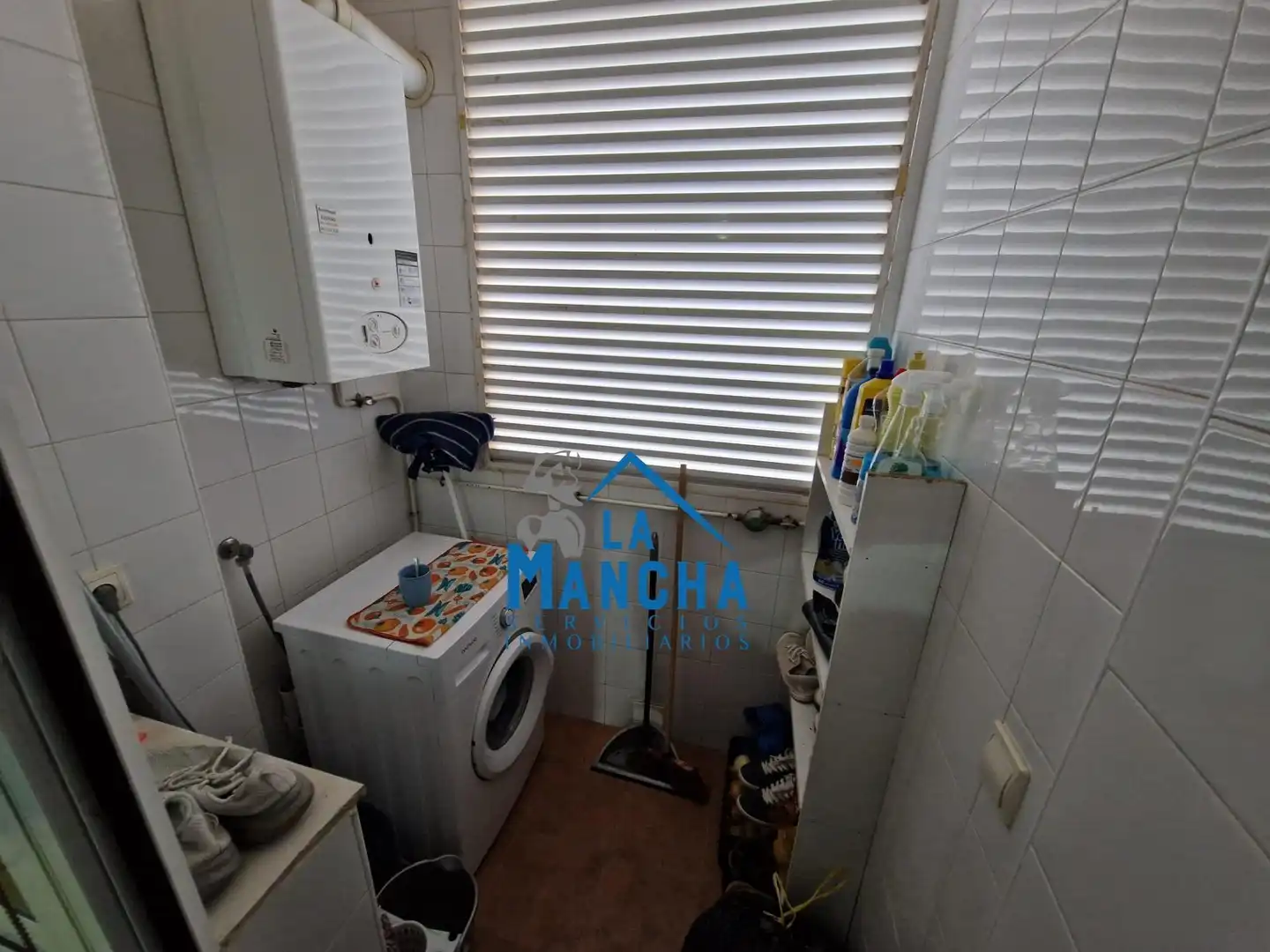 Kitchen of Flat for sale in Chinchilla de Monte-Aragón  with Heating, Terrace and Storage room