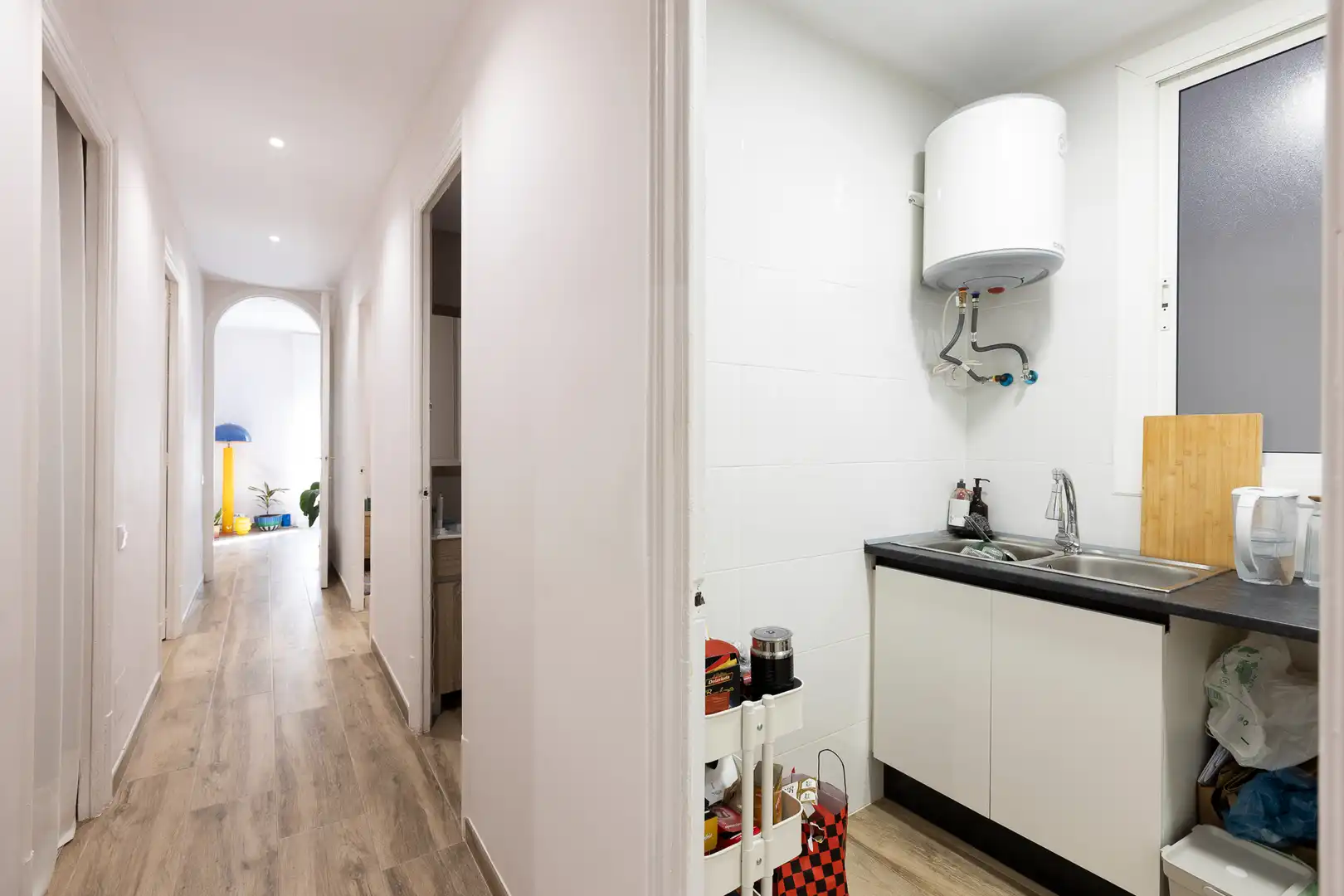 Küche von Wohnung zum Verkauf in Barcelona mit Balkon