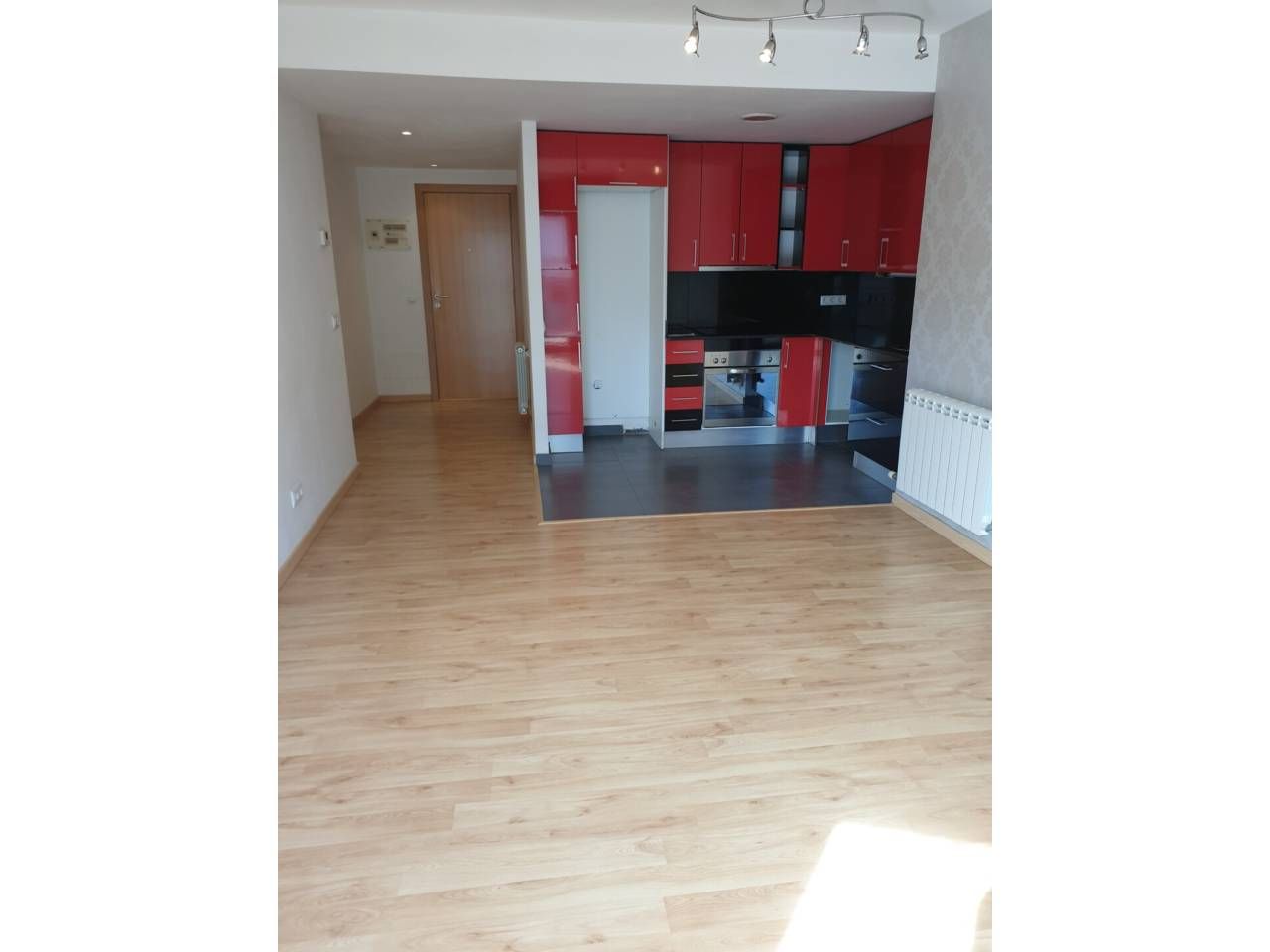 Habitación de Piso en venta en Olot con Calefacción, Parquet y Terraza