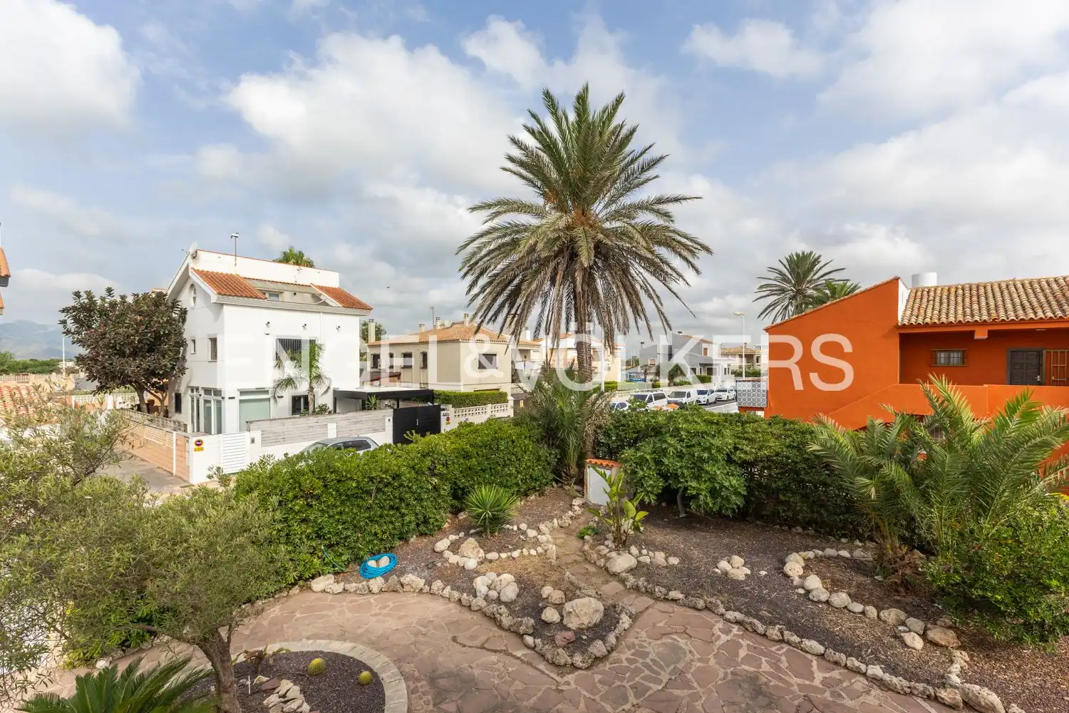 Vista exterior de Casa o xalet en venda en Cullera amb Aire condicionat, Calefacció i Jardí privat