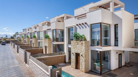 Foto 2 von Haus oder Chalet zum Verkauf in Los Montesinos, Alicante