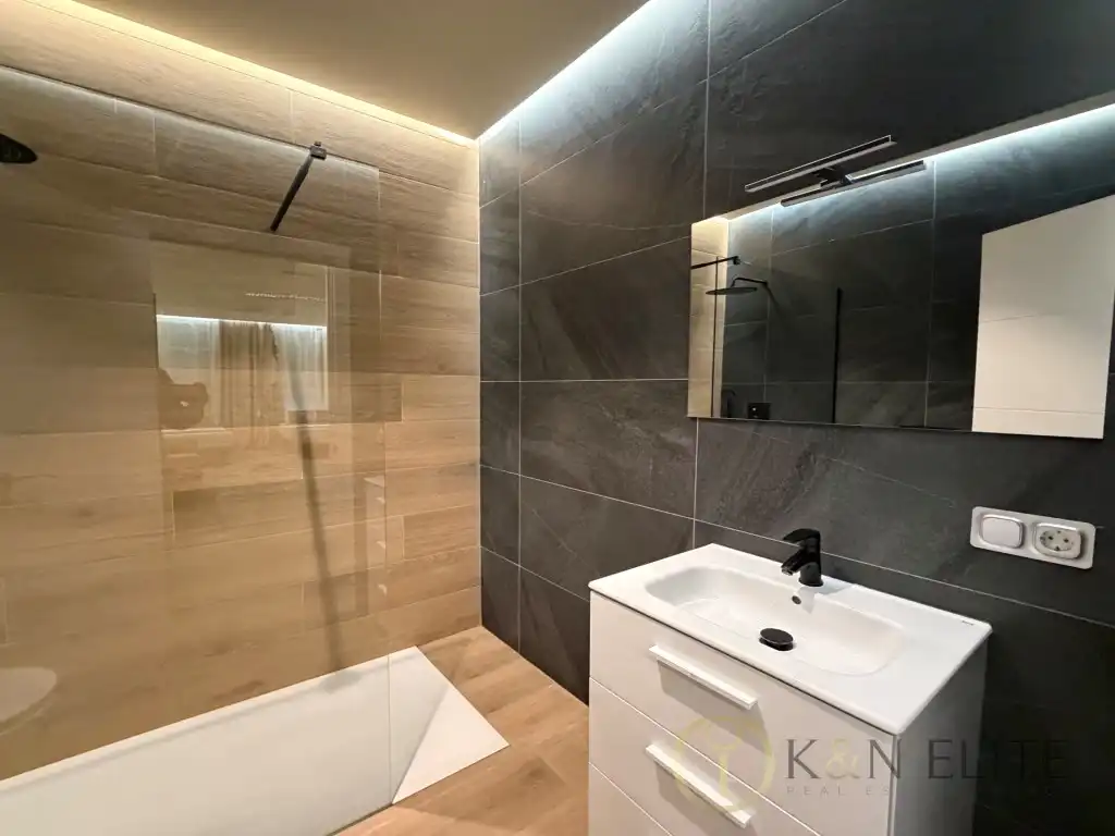 Baño de Local en venta en Valencia